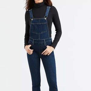 Levi’s Denim Skinny Overalls